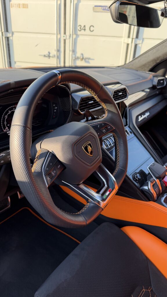 05 - Lamborgini Urus-IMG_0794